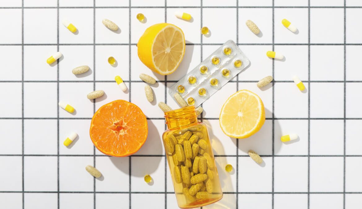 Vitaminas en envases plásticos